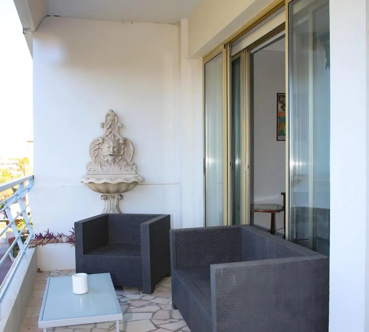 2 Bedroom Apartment With Mountain And Sea View Antibes
